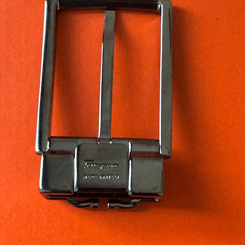 Salvatore Ferragamo Silver tone Brass Men’s Reversible Belt Buckle Only